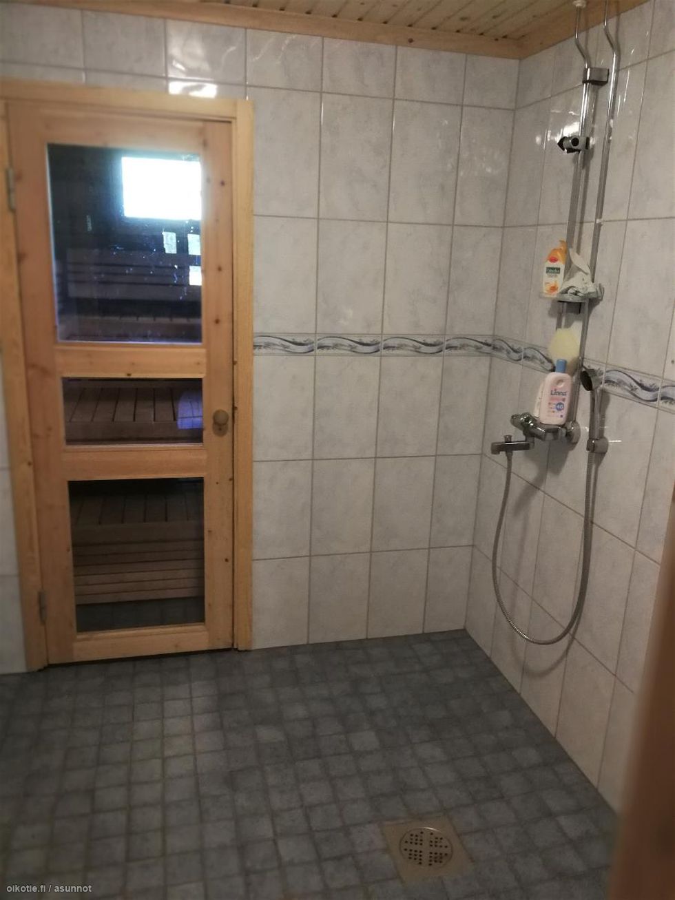 Modern shower room